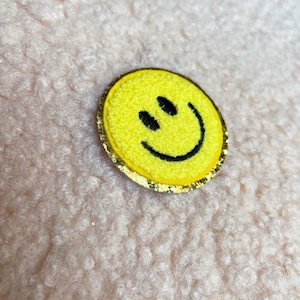 Patches Smiley Happy Face Aufnäher Gestickt Flicken Sticker Gelb