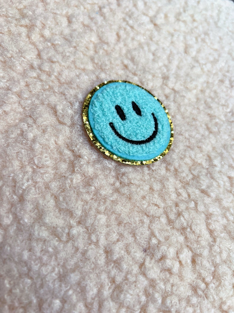 Patches Smiley Happy Face Aufnäher Gestickt Flicken Sticker Blau