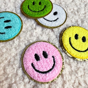 Patches Smiley Happy Face Aufnäher Gestickt Flicken Sticker 2er Set