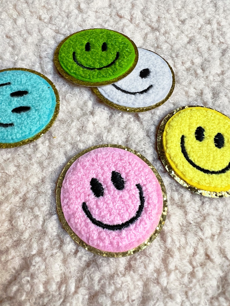 Patches Smiley Happy Face Aufnäher Gestickt Flicken Sticker 2er Set