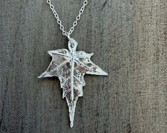 Pendentif feuille d'érable en argent sterling - fait main à partir d'une vraie feuille
