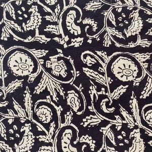 Beautiful Flower print Hand Block Printed Fabric, Cotton Fabric, Indian Fabric, fabric by yard, Block Printed Cotton womens clothing, Fabric