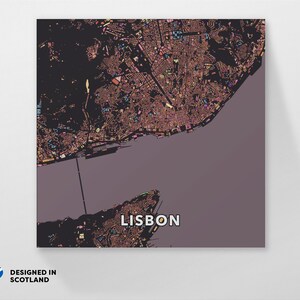 Città di Lisbona. Una mappa insolita, colorata e creativa stampata da Globe Plotters. immagine 1