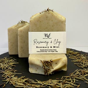 Rosmarin- und Tonseife, Kaltverfahrenseife, Artisan-Seife, Handseife, handgemachte Artisan-Seife, Bio-Seife, Naturseife, handgefertigte Seife,