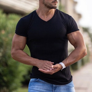 Men's V-neck Slim Sports Fitness Breathable Short-sleeved T-shirt, Men's Slim Fit Work Out Gym T-Shirt, Muscle Men's T-Shirts for Guys Dudes Black