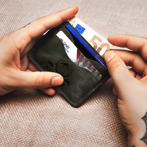 Tarjetero delgado de cuero personalizado, tarjetero personalizado, tarjetero minimalista, funda para tarjetas de crédito con monograma personalizado