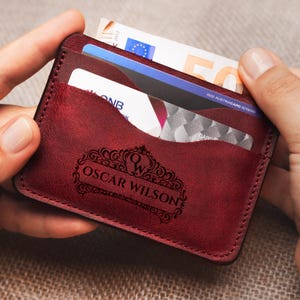 Gepersonaliseerde minimalistische slanke creditcardportemonnee, leren kaarthouder, aangepaste portemonnee, uniseks creditcardhoes, cadeau-ideeën voor hem en haar