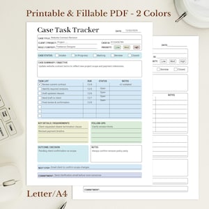 K&ouml;nnte beinhalten: Druckbarer und ausf&uuml;llbarer PDF-Fall-Task-Tracker mit blauem und wei&szlig;em Design. Das Dokument enth&auml;lt Abschnitte f&uuml;r Falltitel, Mandant, Fallstatus, Aufgabenliste und Notizen. Der Text "Letter/A4" ist unten sichtbar.