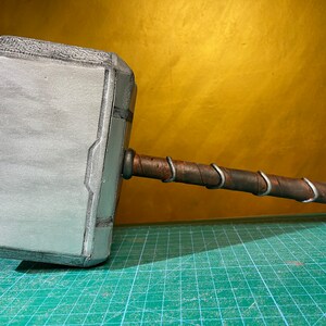Thor&#39;s Hammer Mjölnir Template – Cosplay Prop Pattern SVG + PDF – Lasercut File for Crafting & Display