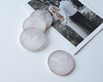 Crystal Quartz Coasters (Circle) | Real Gemstone | Wedding Favors | 50 – 1,000+ People | Wedding Gifts | Coaster Set of 4 by Presentes Amor