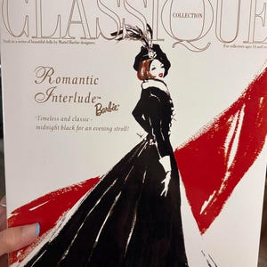 Mattel Classique Barbie Fashion Doll