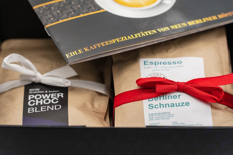 Coffee Gift Set from 9 Berlin Roasteries | Christmas and Birthday Gift | Gift Idea for Women & Men | Beans / Ground image 10