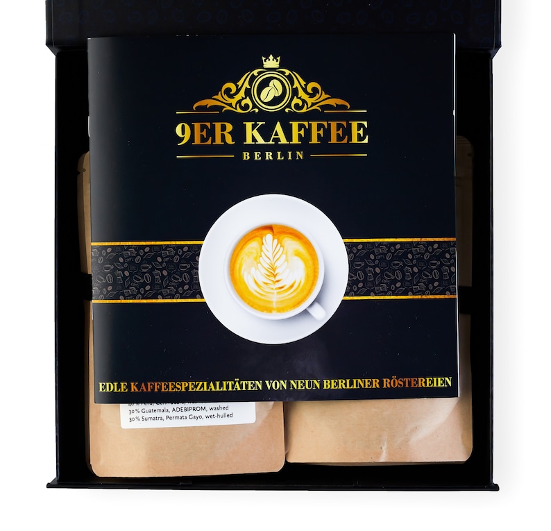 Kaffee Geschenk Set von 9 Berliner Röstereien Geschenk zum Geburtstag mit Kaffee-Abo Geschenkgutschein Geschenkidee für Frauen & Männer Bild 8