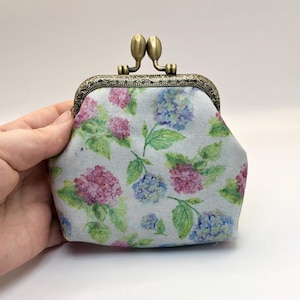 Kiss clasp purse, gifts for teenage girls, girls purse, kisslock wallet, clasp frame purse, child gift