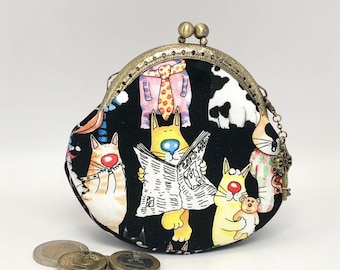 Cute coin pouch, cool wallet women, kiss clasp purse, kiss lock coin purse, unique wallet, clasp coin purse, floral coin purse, change purse