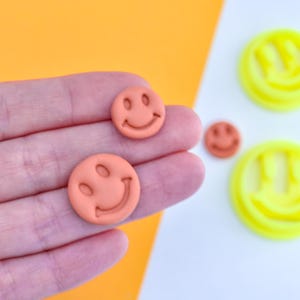 Smiley Emoticon Cutter / 6 sizes / Clay / Polymerclaycutter / Clay Cutter / Mold / Clay Craft