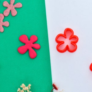 Organic Flower Cutter / 5Sizes/ cutters/ cutter/ clay cutter / Polymerclaycutter/ Polymer Clay/ earrings/ flowers