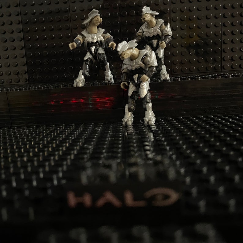 Halo Mega Construx 3 Silver Covenants Elite Commando Figures Etsy