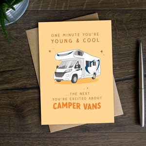 Lustige Geburtstagskarte mit Camper Van für Ihn, für Sie, Bruder, Schwester, Freund, Tochter, Sohn, Camping, Wohnmobil, Vanausbau, Reise, 30er Jahre
