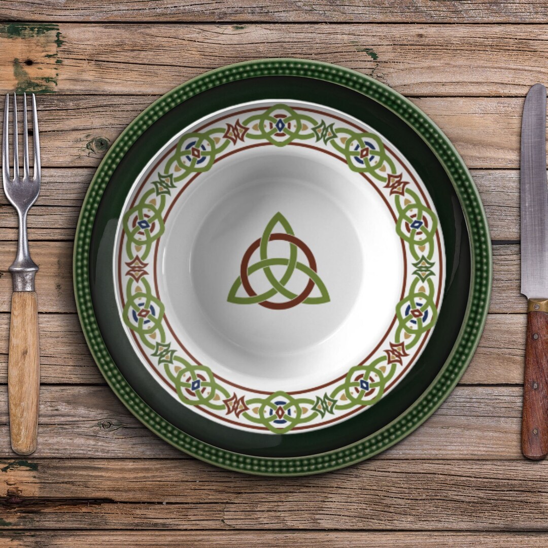 Celtic Knot 8.5 Inch Bowl Green Irish Dishes Irish Pub Etsy