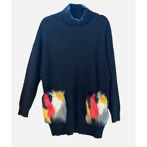 Simon Chang The Collection Women&#39;s Black Long Sleeve Sweater Size Medium NWOT
