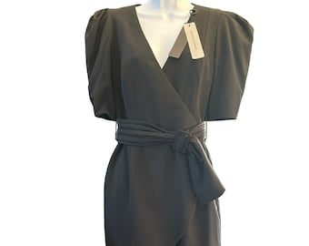 black halo maricopa dress Black Halo Women's Eve Devalin Bow-Shoulder Gown - Black main image 1