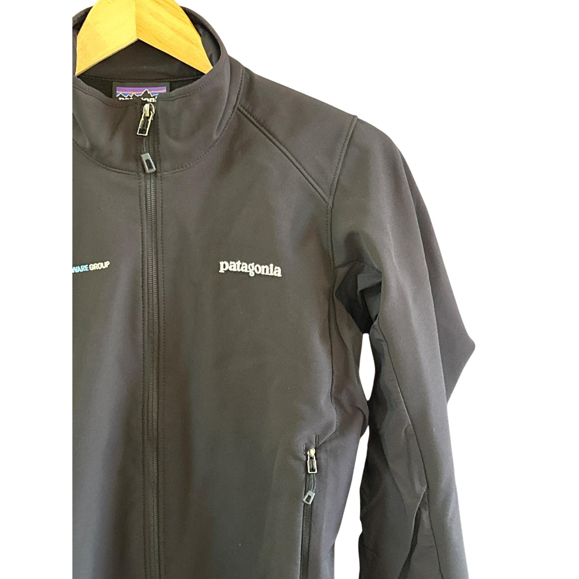patagonia ブラック パーカ POLARTEC裏起毛ソフトシェル Patagonia Womens Black Adze Polartec Windbloc Softshell Jacket