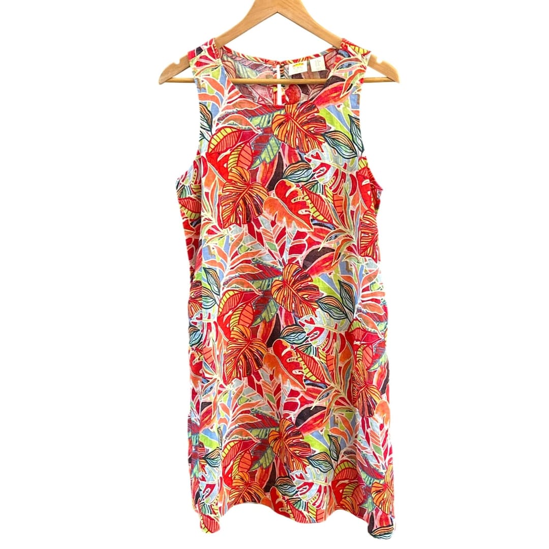 green emerald velvet dress Cassie Strapless Floral Embroidered Midi Dress – VICI