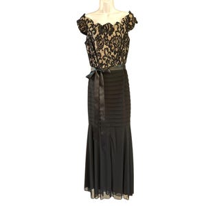 Betsy & Adam Womens Off-shoulder Black Lace Gown With Satin Waist Tie Size  12 - Etsy