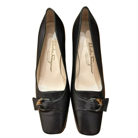 Vintage Salvatore Ferragamo Boutique Women's Black Heels Tortoise Buckle DB61186 Size 6C