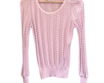 Top de punto vintage Castleberry color lavanda, estilo coqueto, estilo Grandmacore pastel.