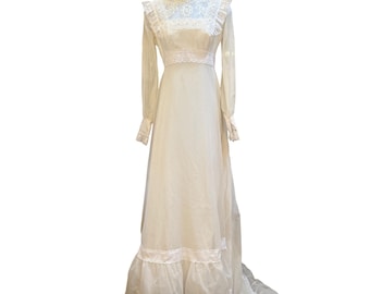 Vintage 70 Prairie Wedding Dress Lace Highneck Train Romantic Swiss Dot Ethereal
