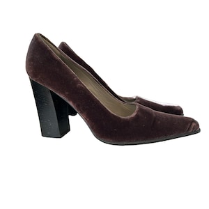 Prada Women&#39;s Brown Velvet 4&quot; Heel Pumps Size 37 1/2 Vero Cucio Made in Italy