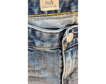 Adriano Goldschmied AG Women's Stilt Cigarette Leg Denim Jeans Size 28R  Distressed Medium Wash