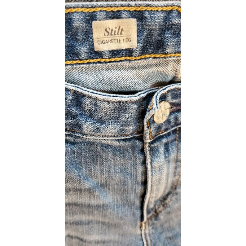 Adriano Goldschmied AG Women's Stilt Cigarette Leg Denim Jeans Size 28R Distressed Medium Wash image 2