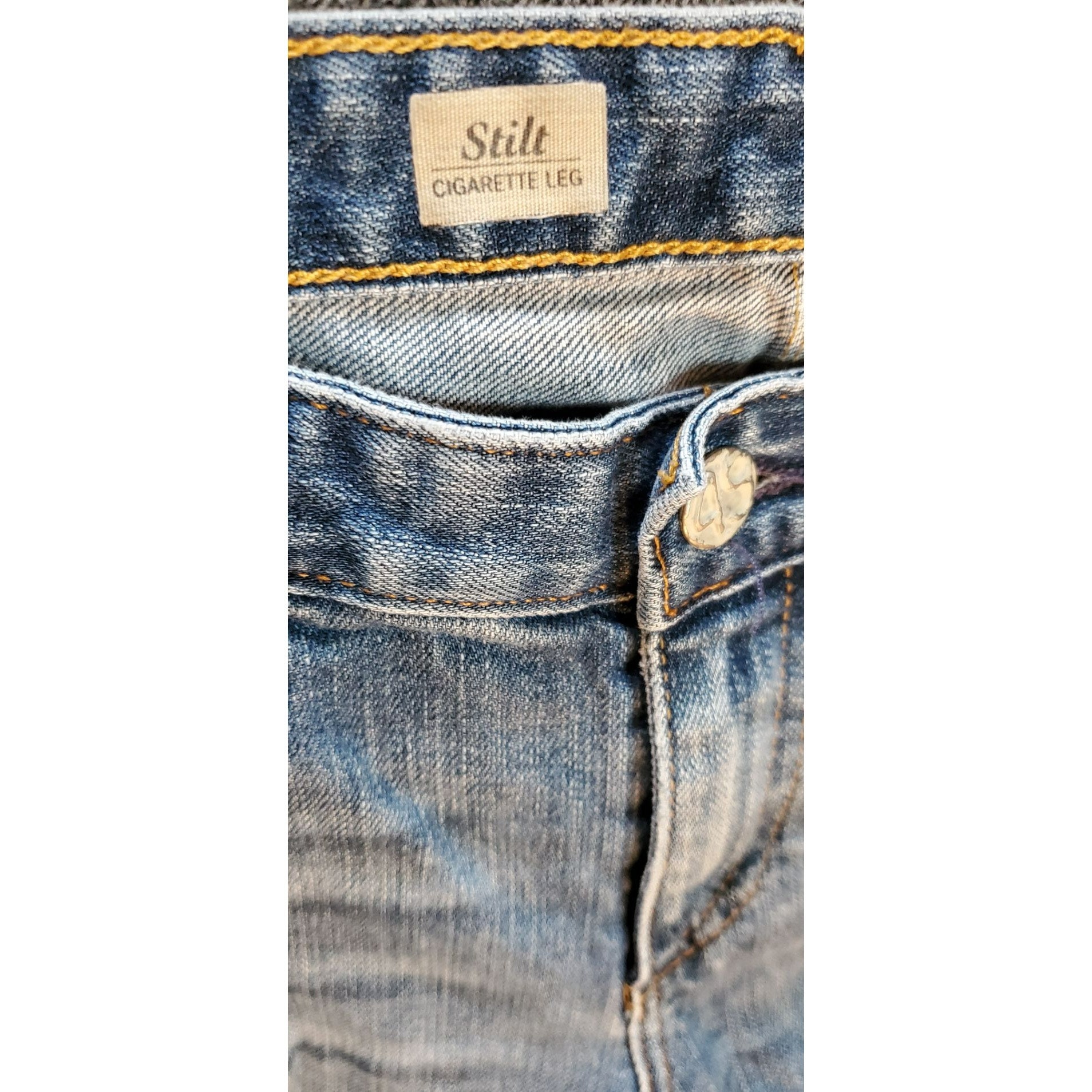 adriano goldschmied cigarette jeans Adriano Goldschmied AG Women's Stilt Cigarette Leg Denim Jeans Size 28R  Distressed Medium Wash