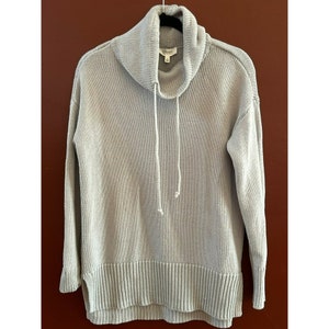 Haven Well Within Women's Fog Cowl Neck Knit Sweater Medium Pullover Light Gray
