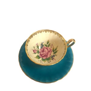 Aynsley Signed Blue Gold Filigree Scalloped Edge Cabbage Rose Footed Teacup Saucer
