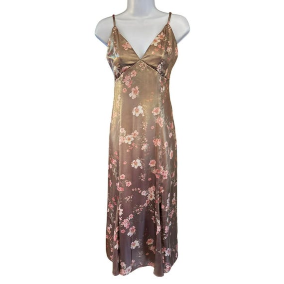 mother of the bride dress for burgundy wedding Dresses Embellished Off The Shoulder Column Mother Of The Bride Size:Small (4/6) Crafted with luxurious chiffon Brand_Dockers 3-Ingredient Brown Sugar Italian
