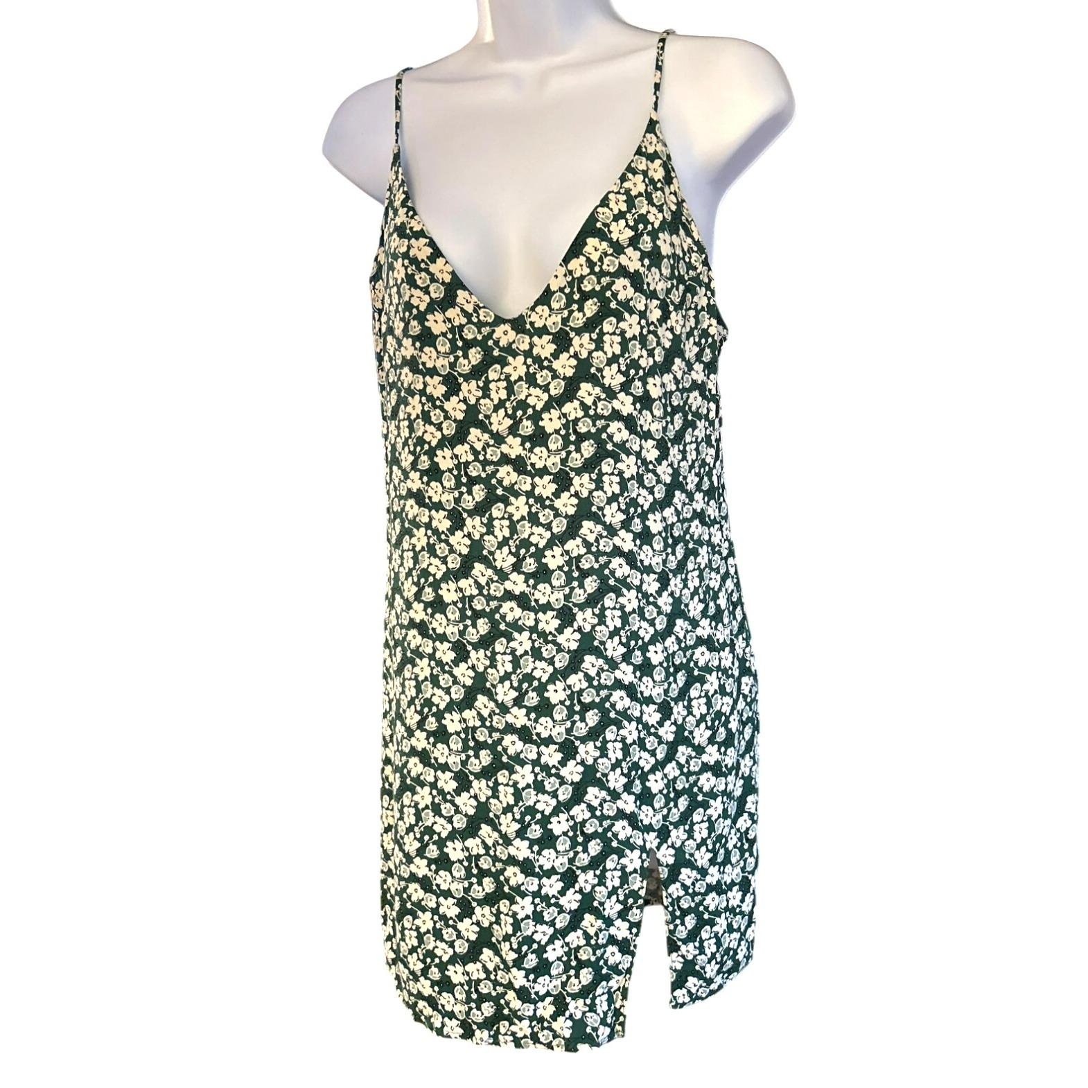 green emerald velvet dress Malia Dress  Naupaka S