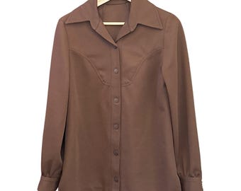 Vintage 1970s Brown Western Yoke Blouse Pointed Collar Prairie Top Classic Style
