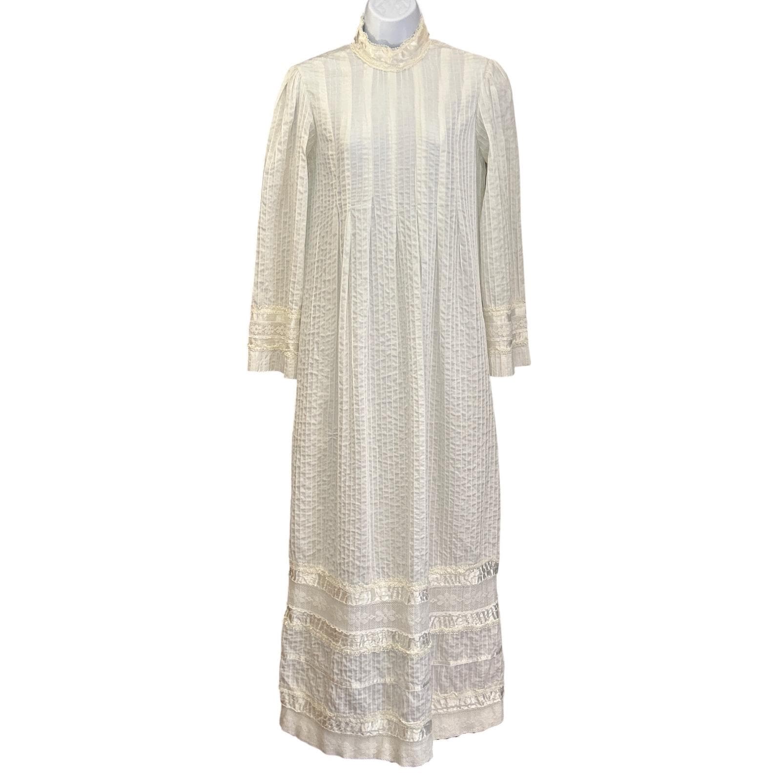 Ethereal Lace Dress - Etsy