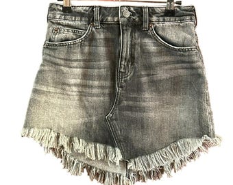 Free People We The Free Spódnica z denimu z frędzlami na dole Rozmiar 24