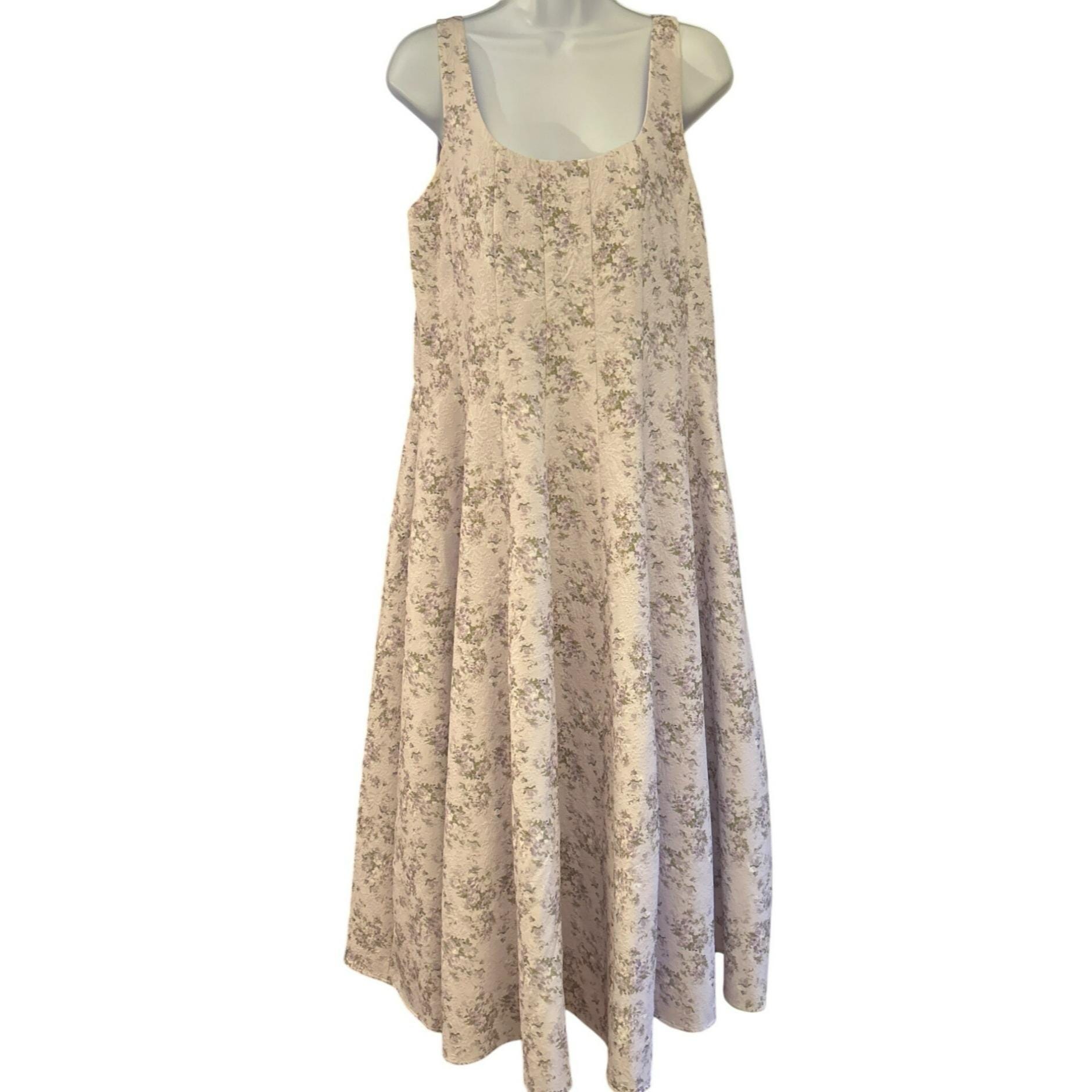 white christmas dresses Hyacinth House Size L Blue Floral Dress – Chic Consignment LLC main image 1