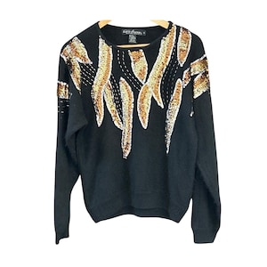 Suéter vintage dos anos 80 em seda angorá com lantejoulas, preto e dourado, estilo glamouroso para festas, fabricado em Hong Kong.