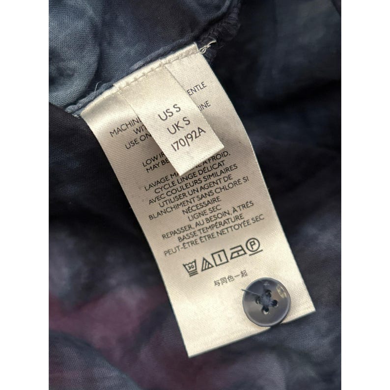 Pilcro Anthropologie Damtröja med batikmönster, knappar, liten, lätt, casual bild 6
