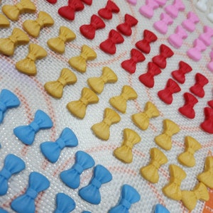 Mini bows fondant toppers mini bows for treats or cupcake , edible decoration