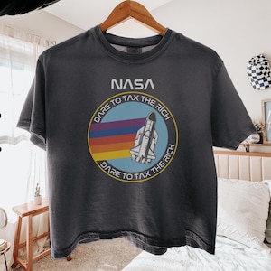 Camiseta "Impuestos a los ricos", camiseta "Impuestos a los ricos de la NASA", camiseta antioligarca, anti-Trump, antimultimillonaria, sin agenda multimillonaria, camiseta política divertida