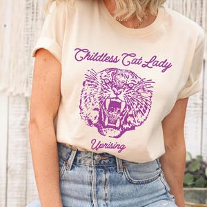 Childless Cat Lady Shirt, Childless Cat Ladies, Harris 2024, Feminist Cat Tee, Girl Power T-shirt, Pro Choice, Liberal Gift, Madam President