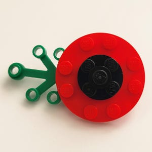 Large Poppy Flowers Pin Badge Brooch* Unique Unusual Gifts * Remembrance Day Ideas * Made with Lego® * Presents Quirky Jewellery * Poppies